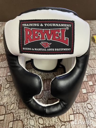 Шлем для единоборств