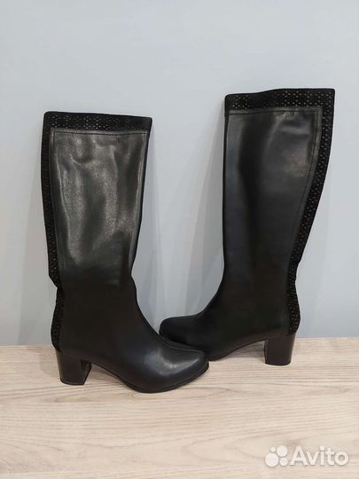 Сапоги женские