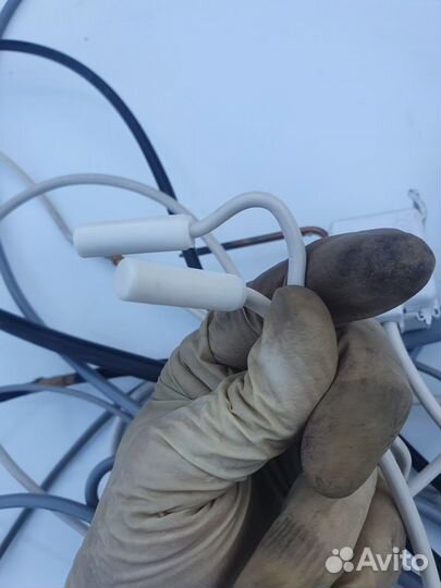 Полки и запчасти для холодильника