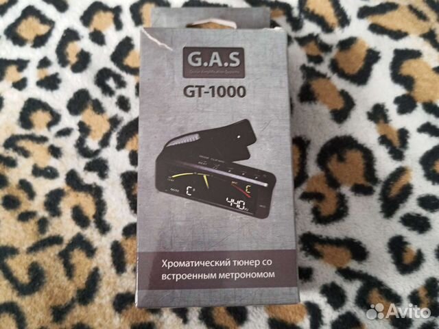 Тюнер для гитары с встроенным метрономом