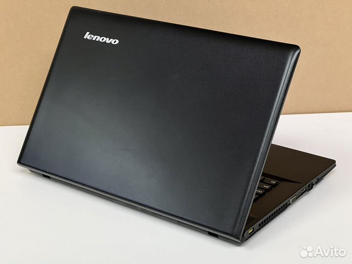 Lenovo 17,3