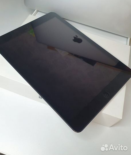 iPad AIR 64gb, SIM, АКБ 83%, полный комплект