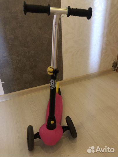 Самокат для девочки