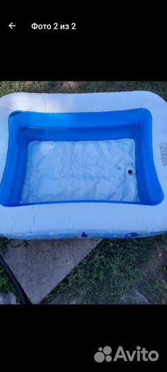 Детский надувной бассейн
