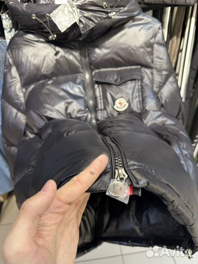 Пуховик Moncler мужской