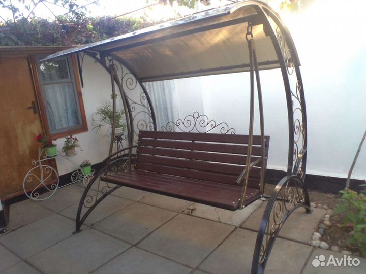 Качели садовые кованные