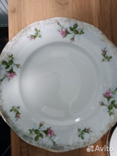 Столовый сервиз 