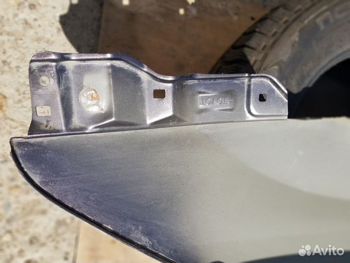 Левое крыло для Лексус RX 350 второе поколение