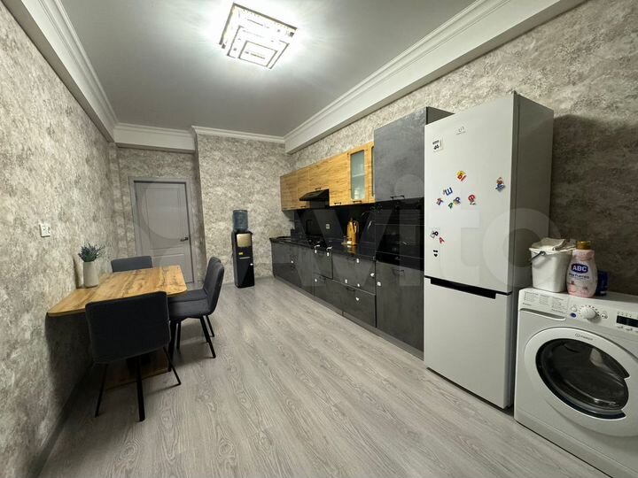 3-к. квартира, 88 м², 7/10 эт.