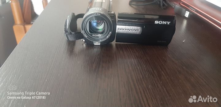 Видеокамера sony handycam
