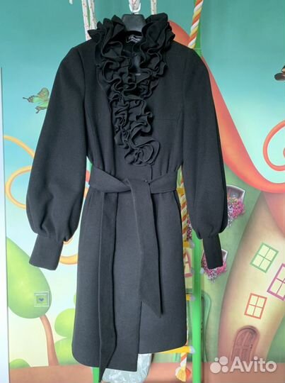 Пальто шерстяное