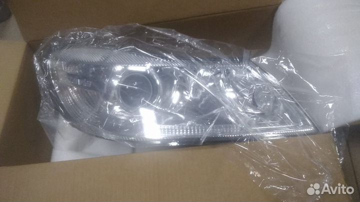 Фара правая skoda octavia a5