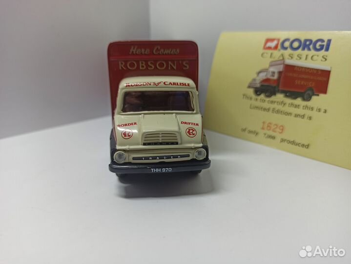 Коллекционная модель грузового автомобиля