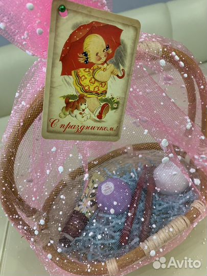 Подарочный бокс девушке. Подарчный набор девушке