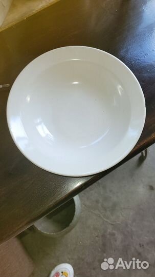 Глубокие суповые тарелки