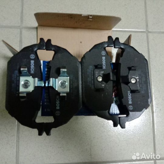 Тормозные колодки Bosch