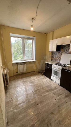 1-к. квартира, 32 м², 3/5 эт.