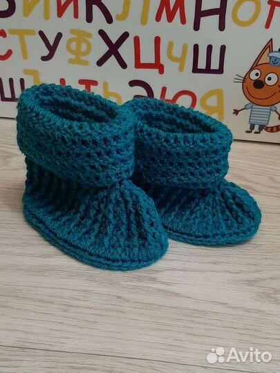 Вяжу на заказ носочки и пинетки
