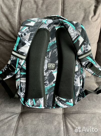 Рюкзак школьный