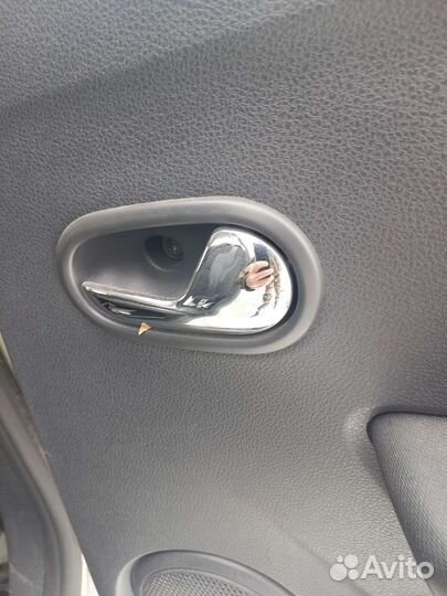 Ручка внутренняя задней прав двери renault logan 2