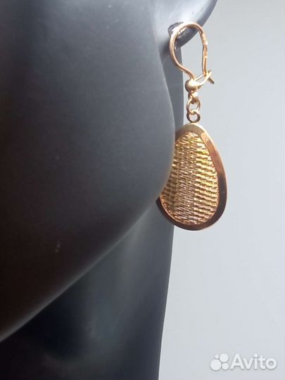 Золотые серьги