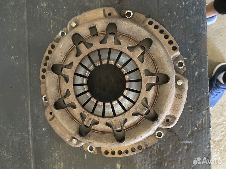 Сцепление корзина Nissan Primera P12 1.6