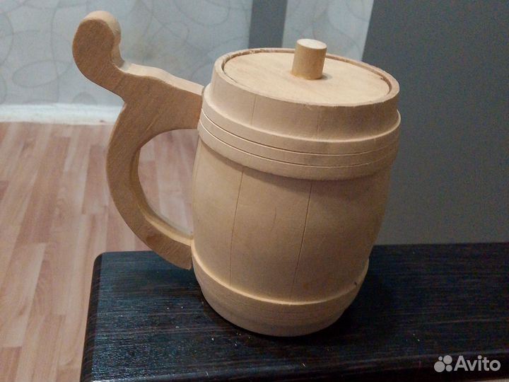 Деревянная кружка для вина