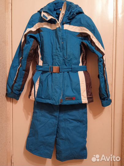 Горнолыжный костюм