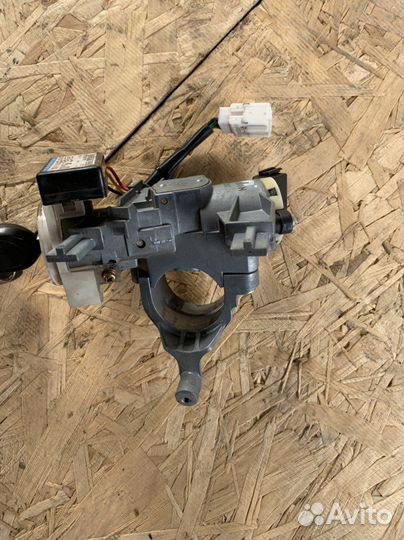 Mitsubishi lancer 9 замок зажигания