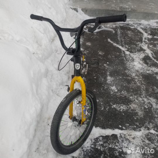 Трюковой велосипед bmx