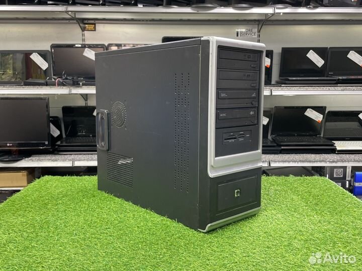 Intel Celeron E3200/ 2Gb/ 9500 GT/ 320Gb
