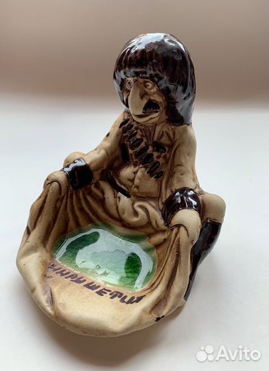 Пепельница