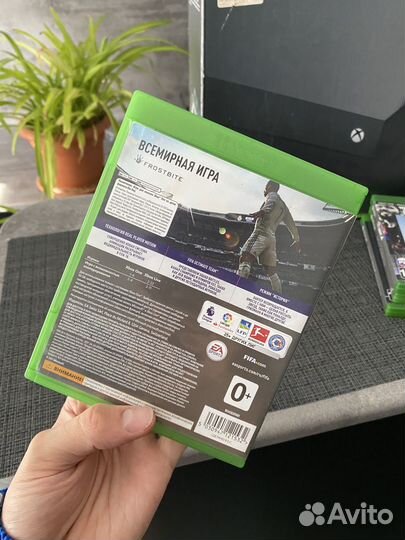 Диски на xbox FIFA 18 есть Рпл