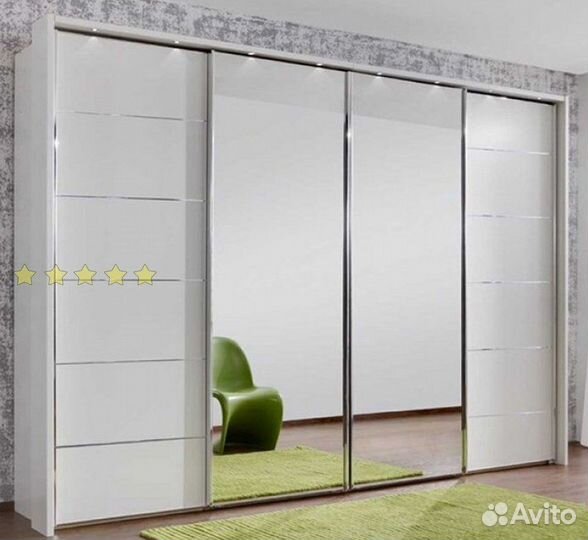 Шкаф с зеркалами