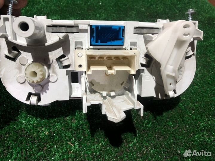 Блок управления отопителем Opel Corsa D