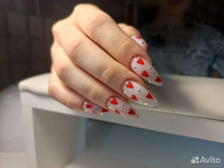Маникюр с покрытием