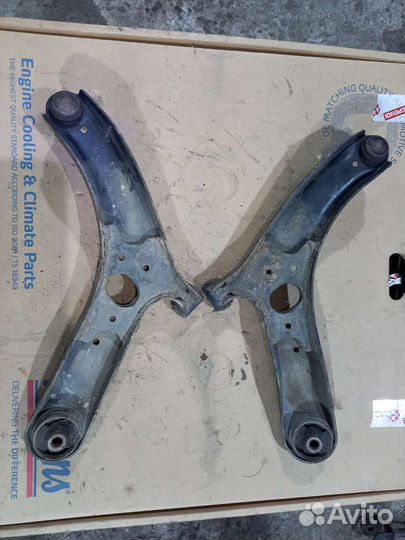 Рычаг Kia Rio 3