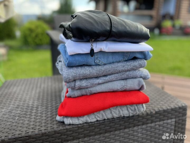 Большой пакет фирменной одежды 48