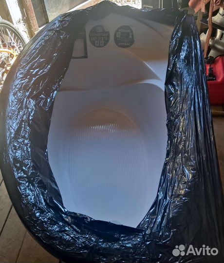 Ванна угловая со смесителем