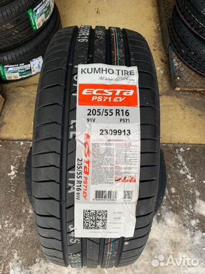 Kumho Ecsta PS71 205/55 R16 91V