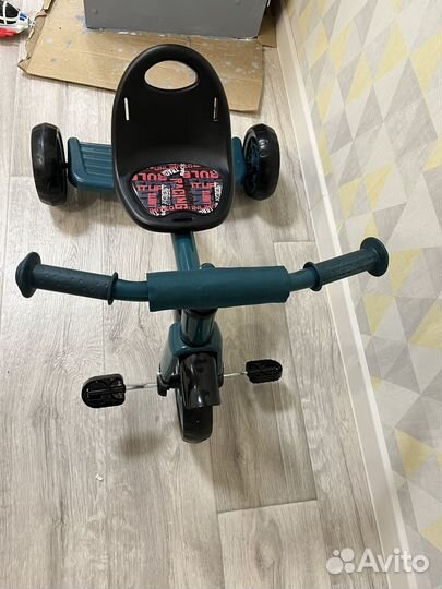 Детский трехколесный велосипед новый