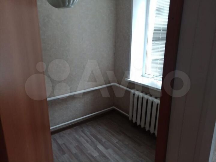 3-к. квартира, 40,6 м², 1/2 эт.