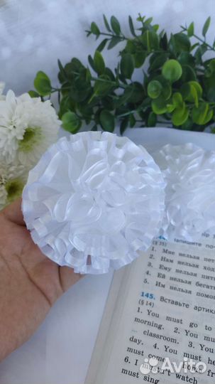 Школьные бантики ручной работы