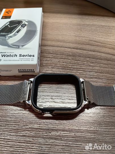 Чехол Spigen для Apple Watch 44/45 mm без торга