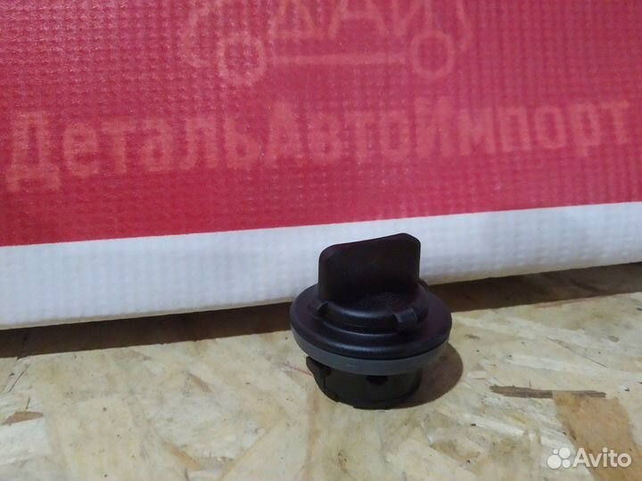 Патрон лампы передней фары Kia Sportage