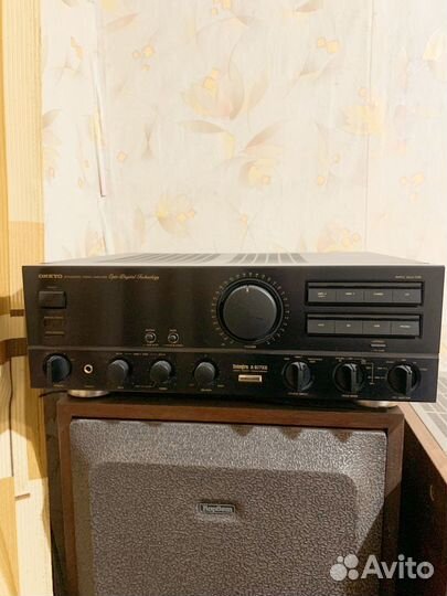 Усилитель onkyo integra A-817XG