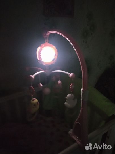 Мобиль на кроватку с проектором