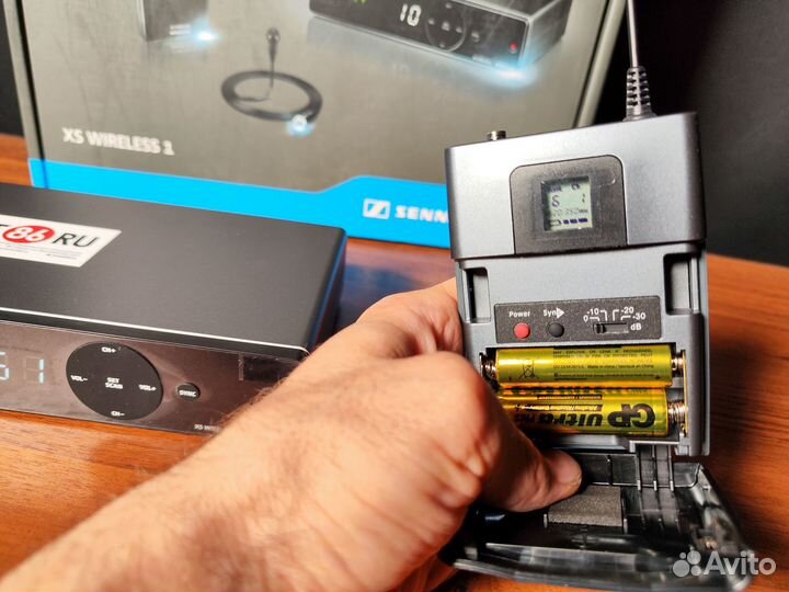 Sennheiser XSW 1-ME2-B радиосистема, петличка