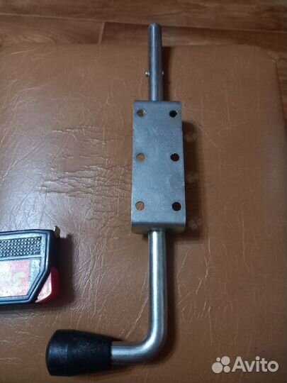 Засов гаражный