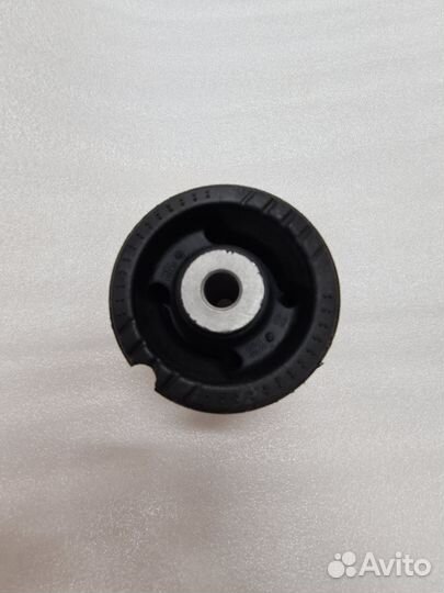 Сайлентблок задней балки Kia Rio Solaris